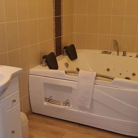 4 Sur La Cave Apartment